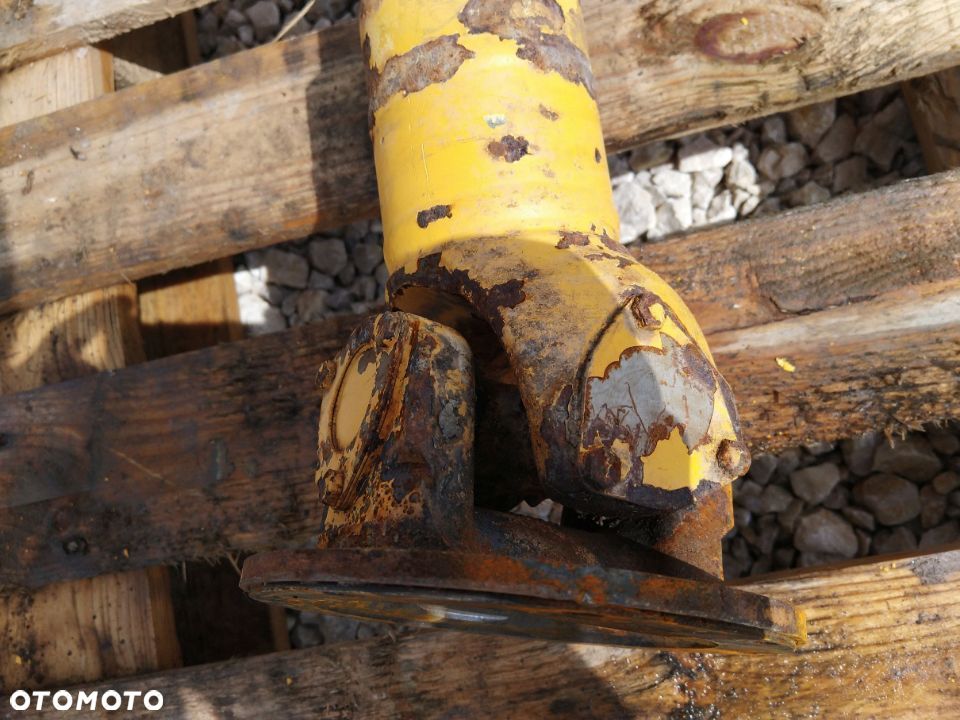 Wał napędowy Volvo A20 6×4 - 3