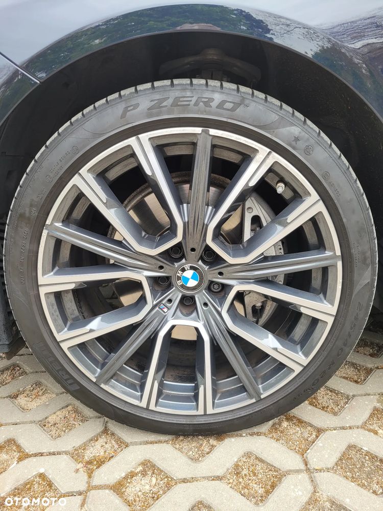 BMW Seria 7 730d mHEV - 19