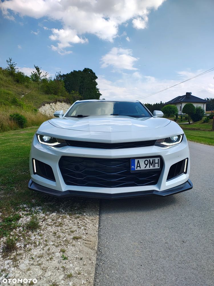 Chevrolet Camaro - 26