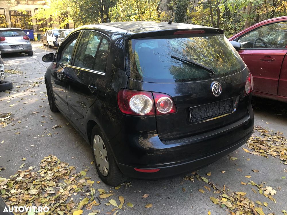 Dezmembrez VW Volkswagen Golf 5 Plus 1.9 TDI 2006 - 5