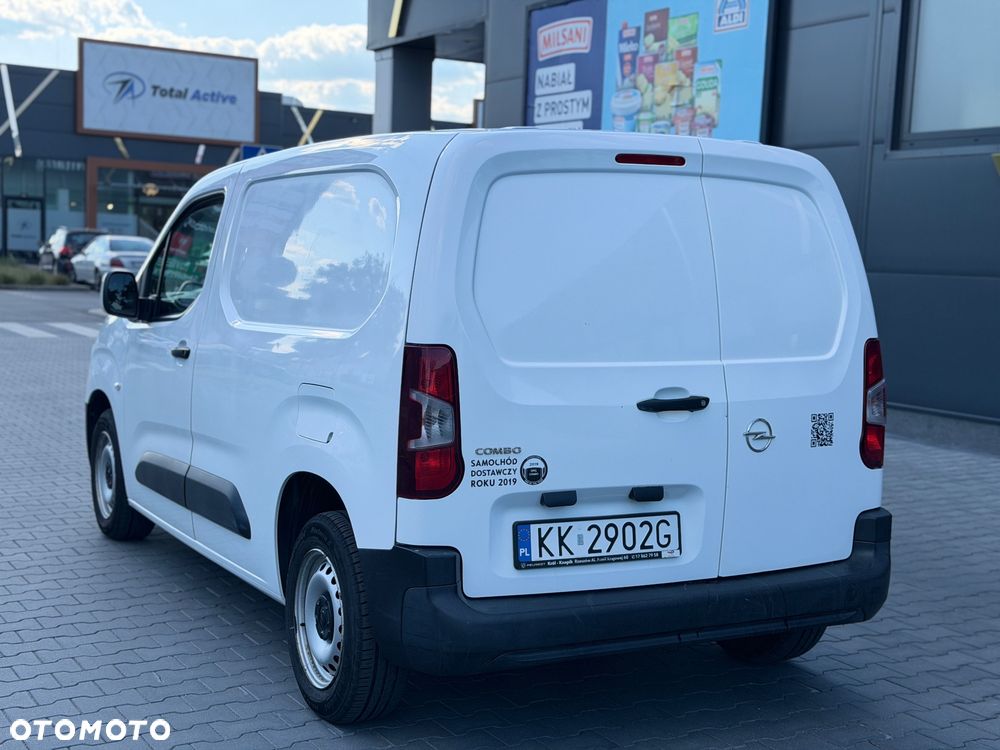 Opel COMBO L1H1 - 11
