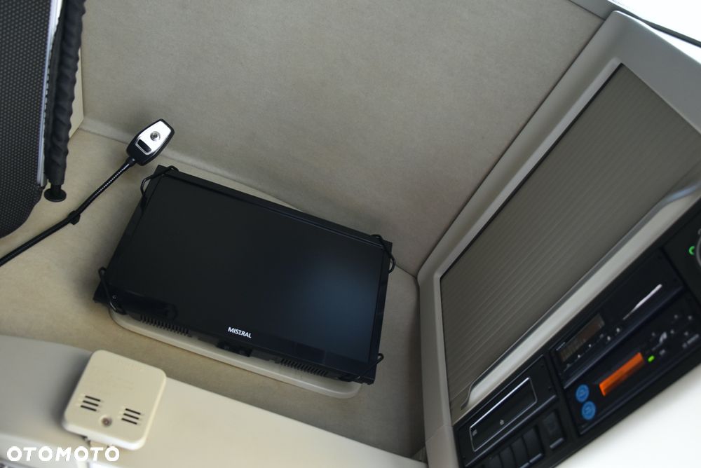 Volvo FH4 460 GLOBETROTTER / HYDRAULIKA / REGULOWANE SIODŁO / TV / STANDART / ASO VOLVO SALON POLSKA JAK NOWE ! ! ! - 31