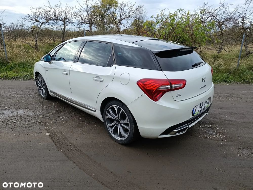 Citroën DS5 2.0 HDi Hybrid4 SoChic MCP - 10