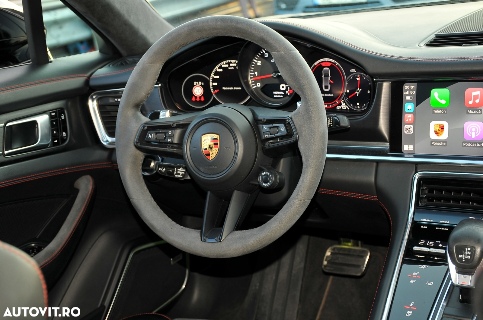 Porsche Panamera - 11
