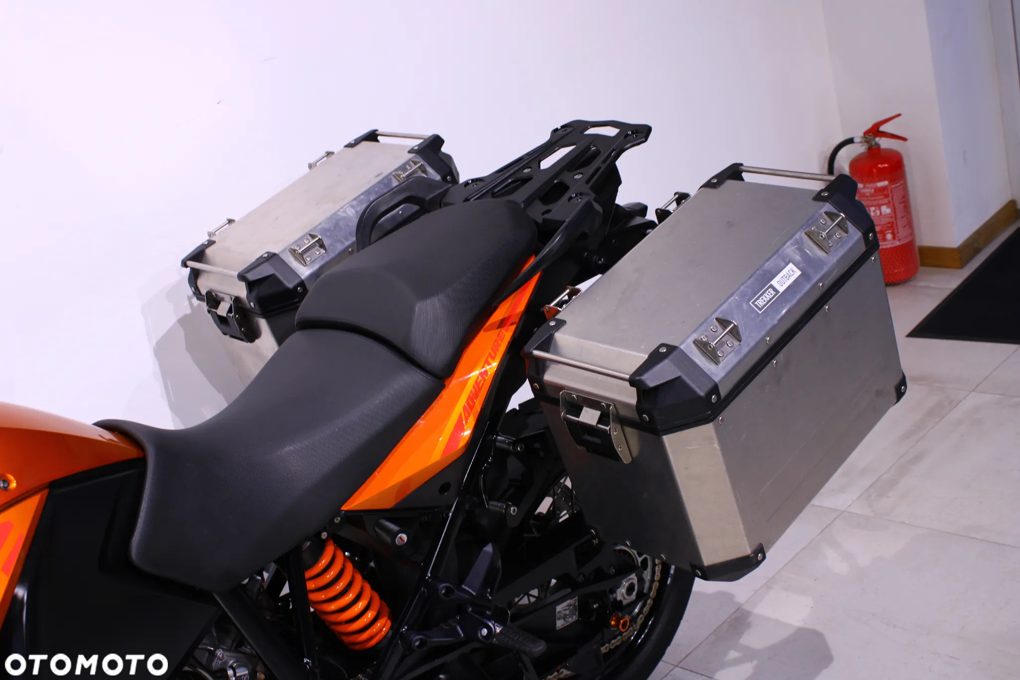 KTM Adventure - 16