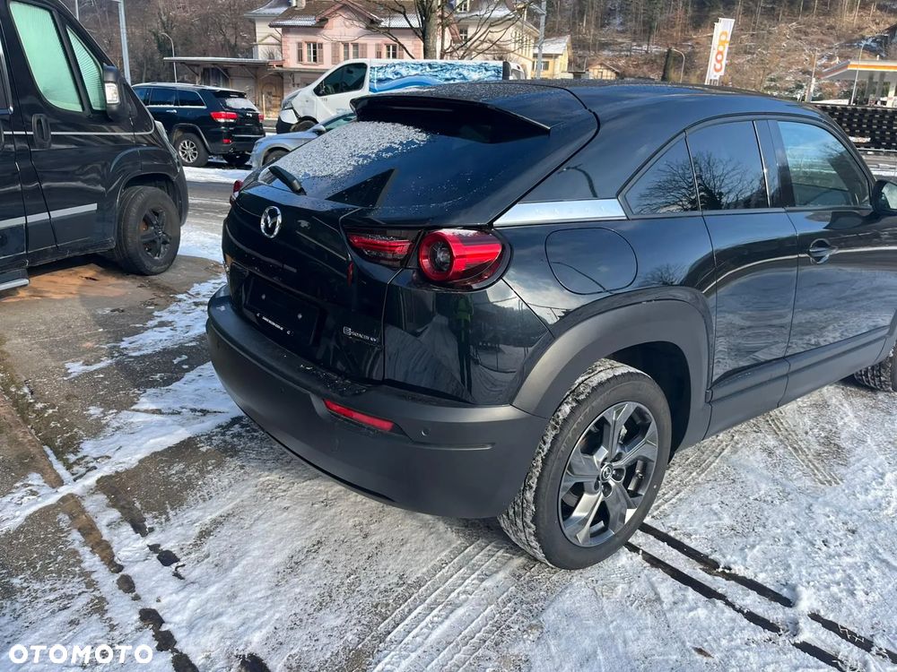 Mazda MX-30 e-SKYACTIV MAKOTO - 2