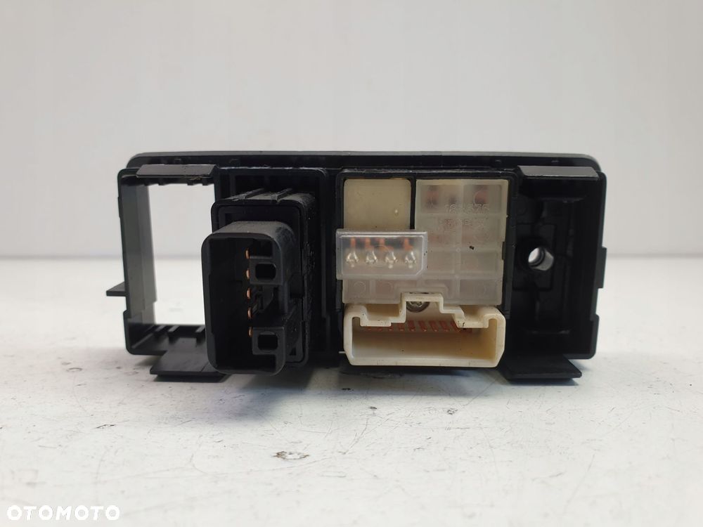 Avensis T25 PRZEŁĄCZNIK REGULACJI LUSTEREK panel - 4