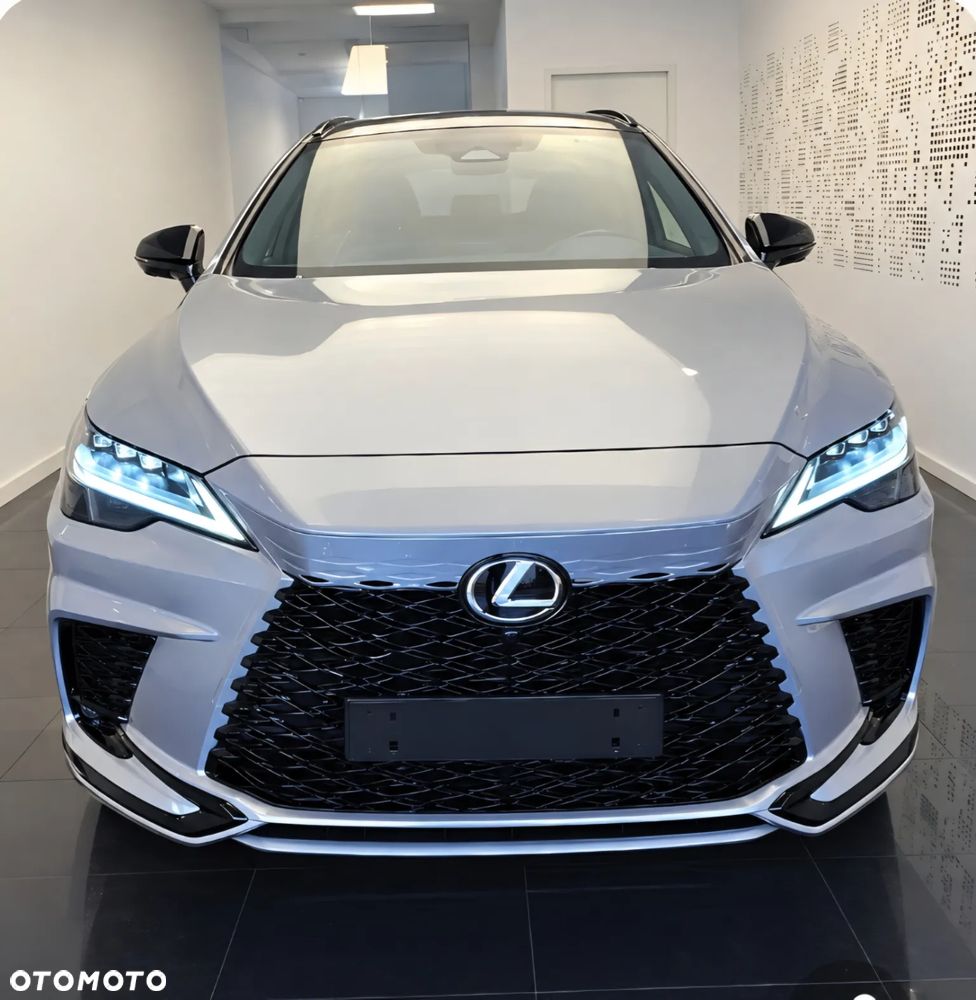Lexus RX - 8