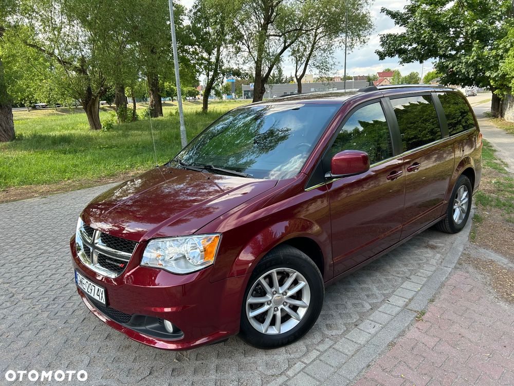 Dodge Grand Caravan ver-3-6-r-t - 16