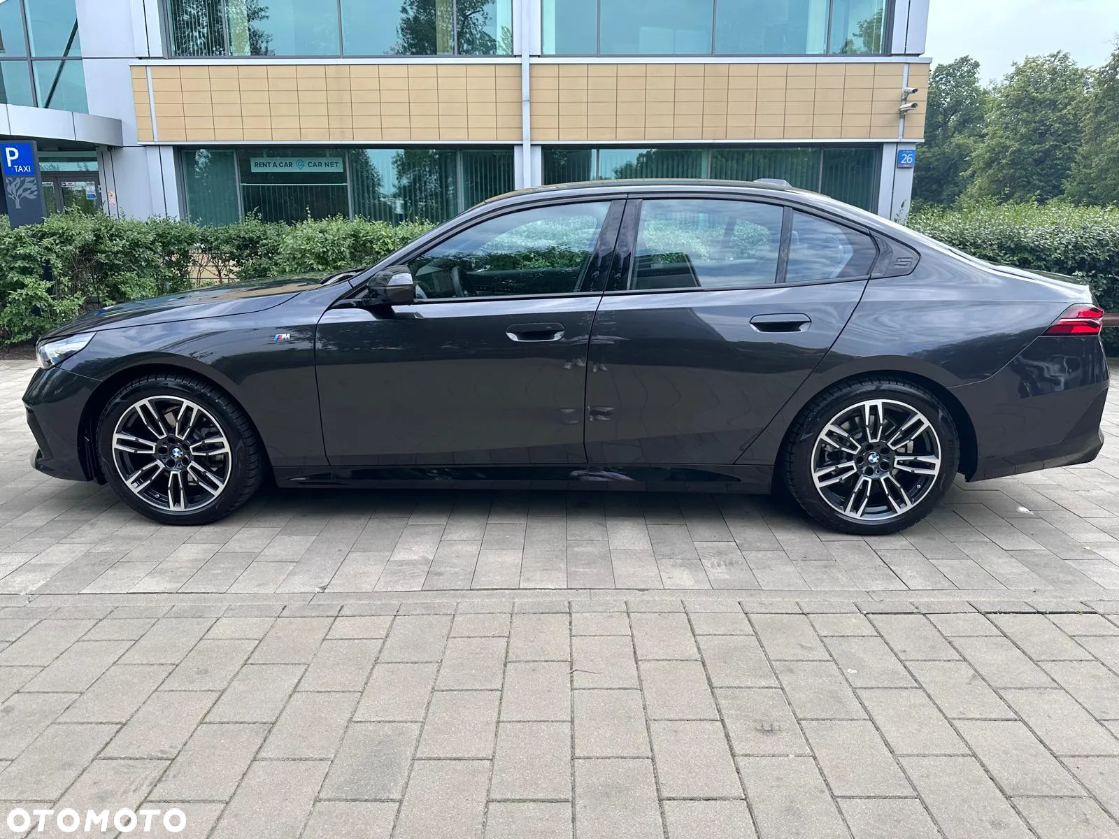 BMW Seria 5 - 11