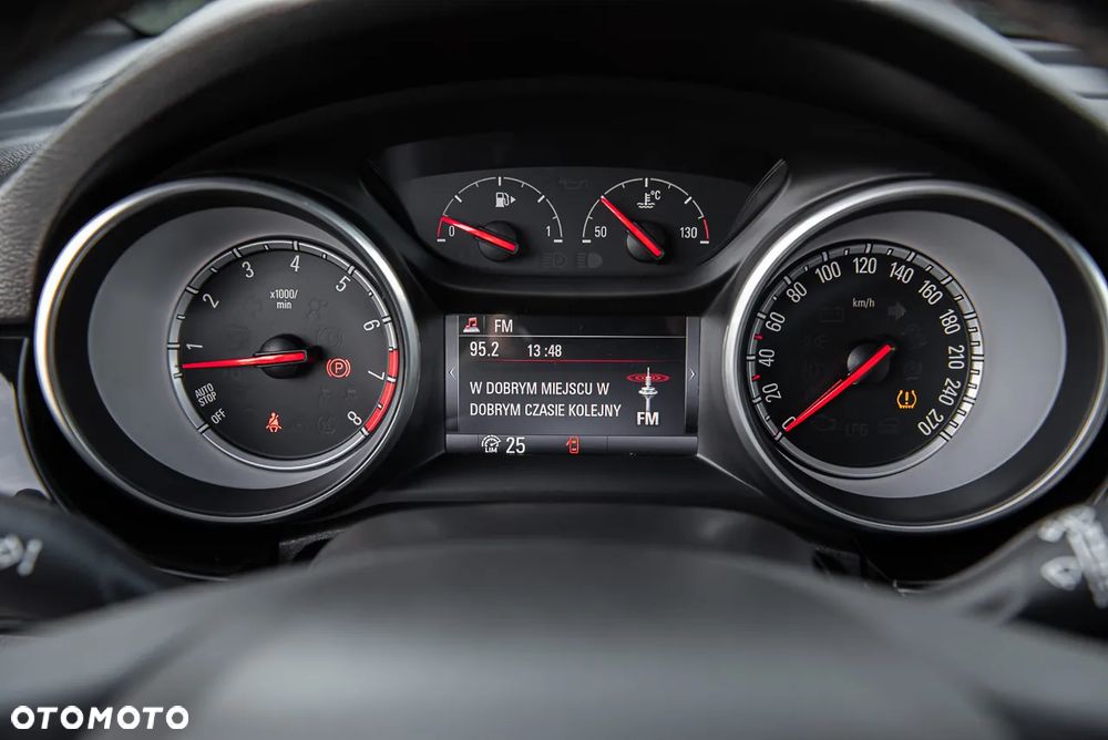 Opel Astra 1.4 Turbo Sports Tourer Innovation - 19