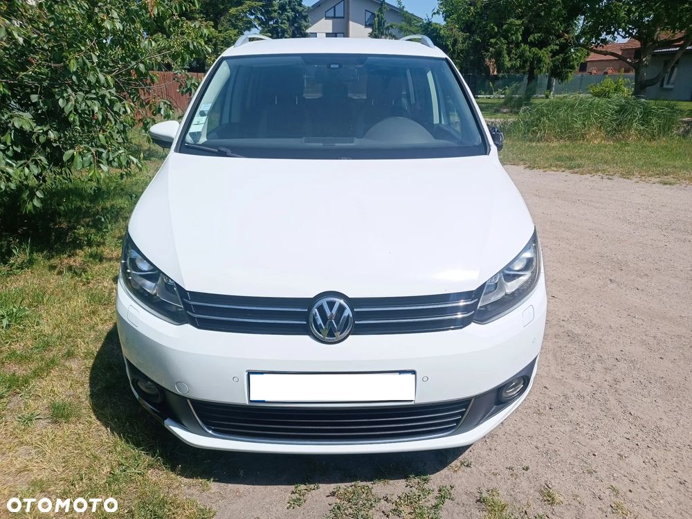 Volkswagen Touran - 4