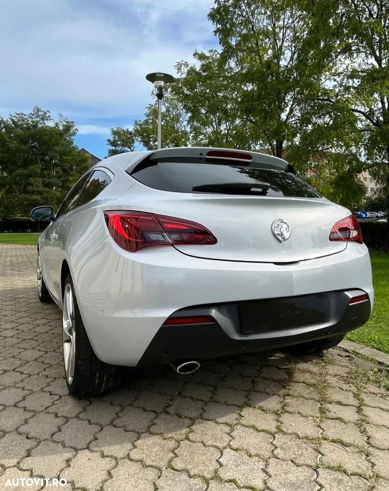 Opel Astra 2.0 CDTI ecoFLEX Start/Stop Edition - 4