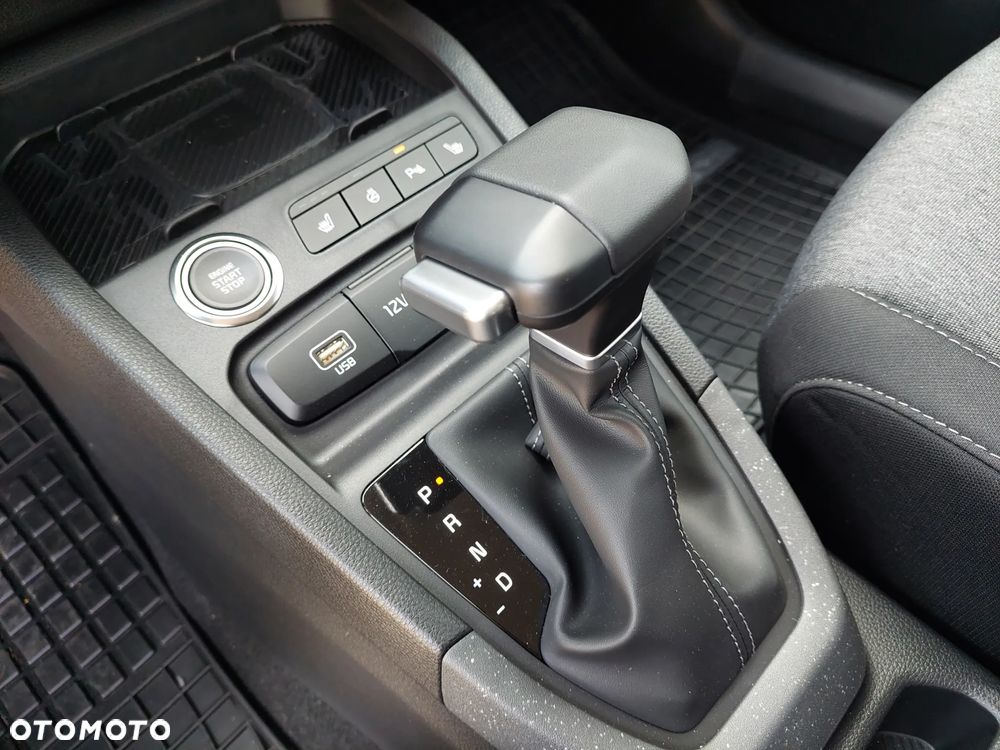 Kia Stonic - 17