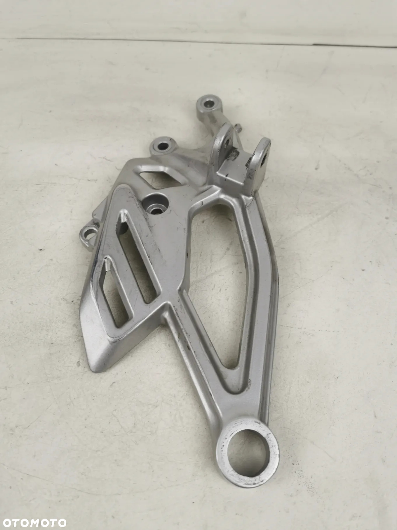 Yamaha R125 set prawy przód kierowcy 19- - 5