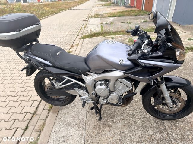 Yamaha FZ6 - 7