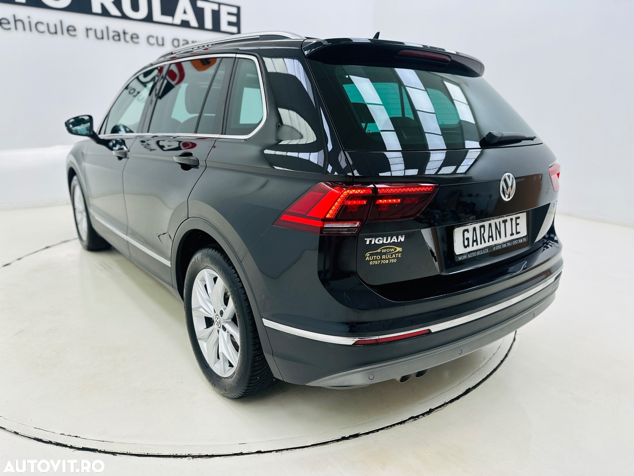 Volkswagen Tiguan - 4