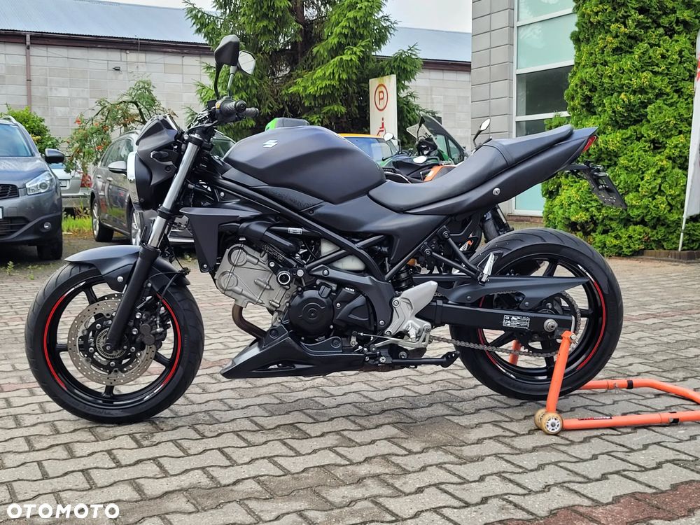 Suzuki SV - 3