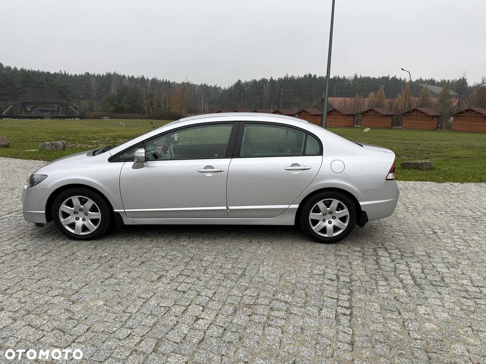 Honda Civic 1.8 Comfort - 6
