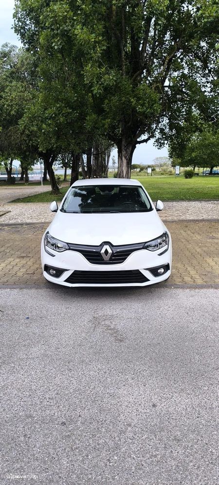Renault Mégane ENERGY dCi 110 INTENS - 2
