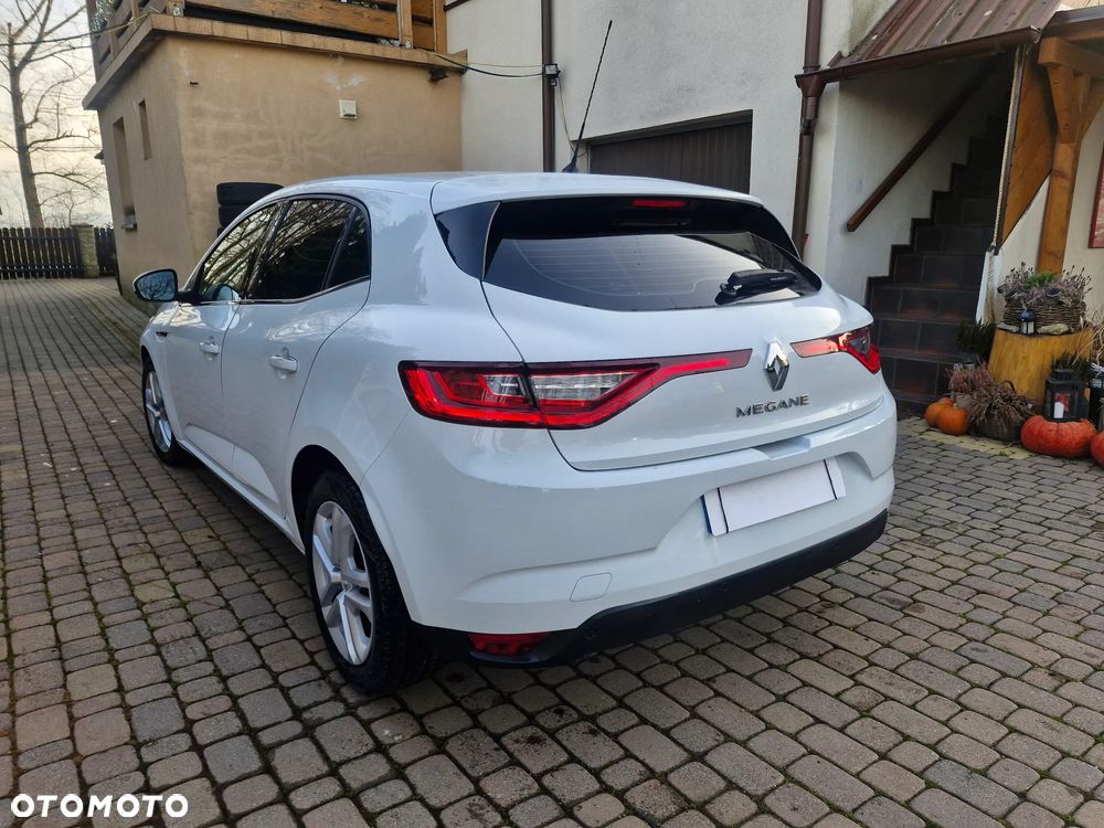 Renault Megane 1.5 Blue dCi Intens - 13