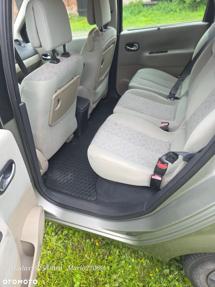 Renault Scenic - 8