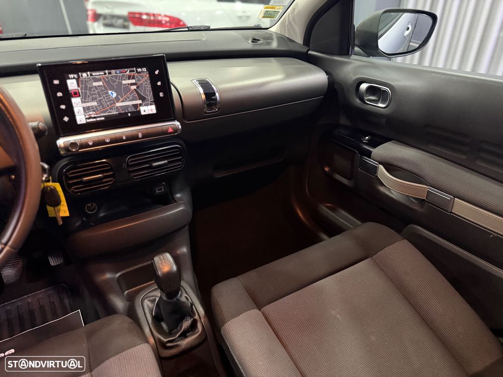 Citroën C4 Cactus 1.2 PureTech Shine - 12