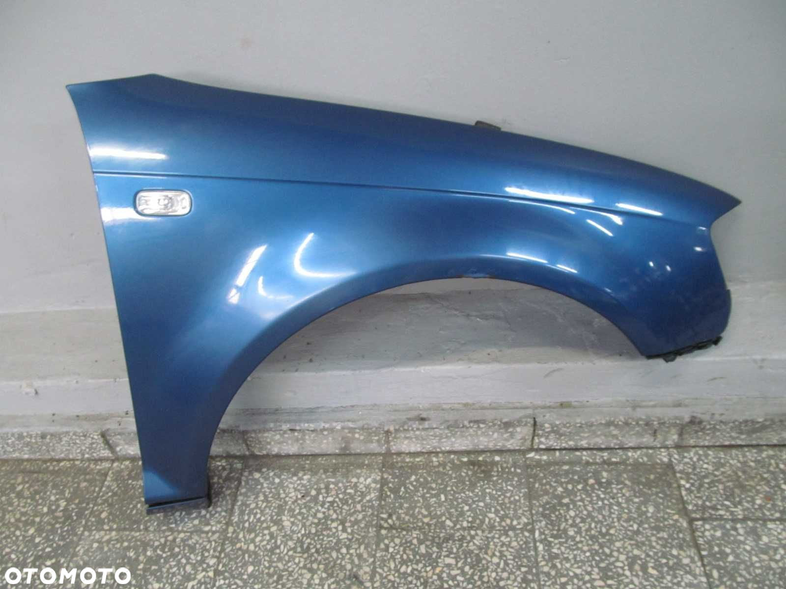 AUDI A3 8P LIFT BLOTNIK PRZOD PRAWY 05-08 - 7