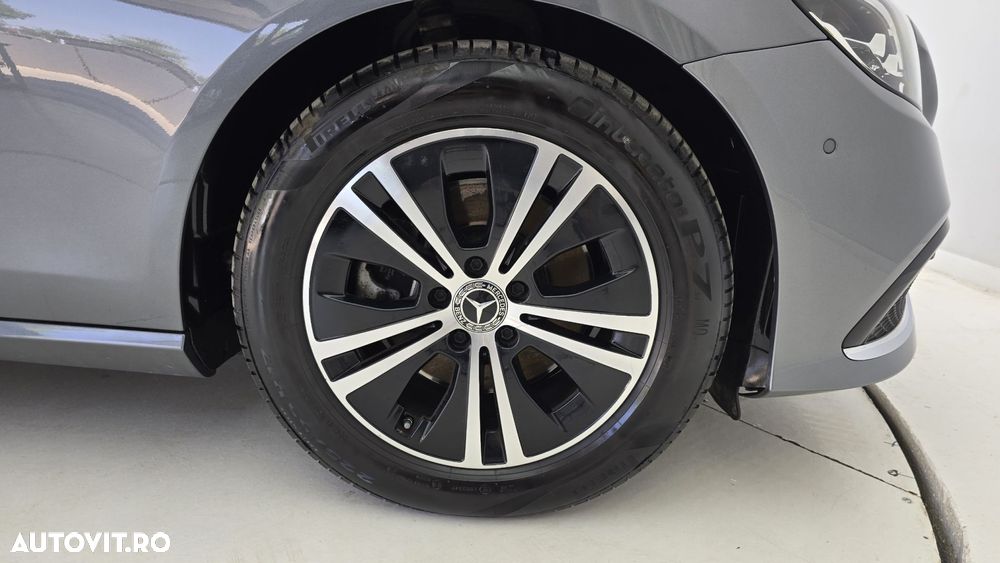 Mercedes-Benz E - 23