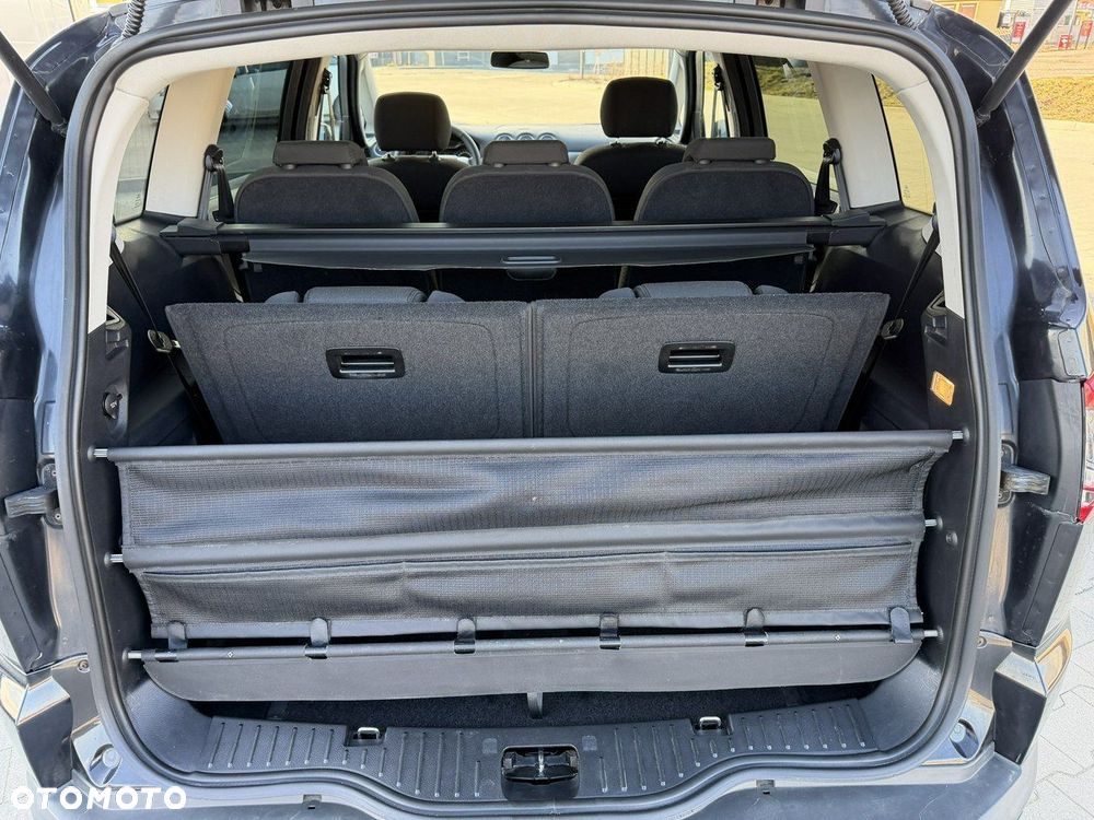 Ford S-Max 2.0 TDCi Titanium - 36