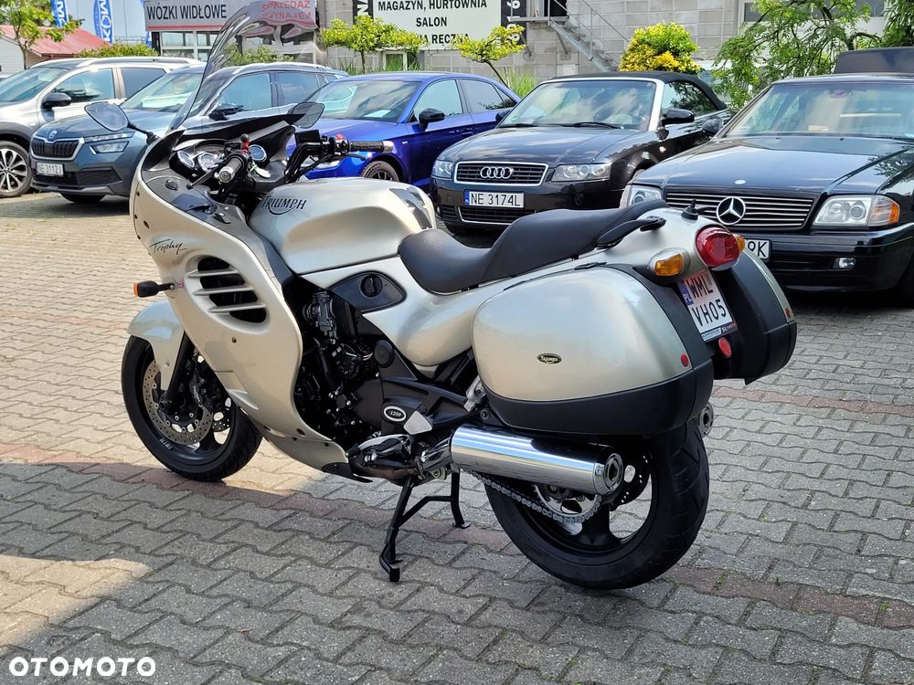 Triumph Trophy - 24