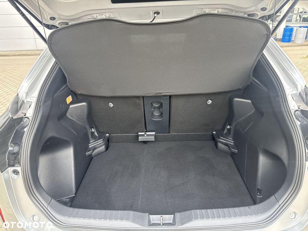Toyota Yaris Cross Hybrid 1.5 Style - 17