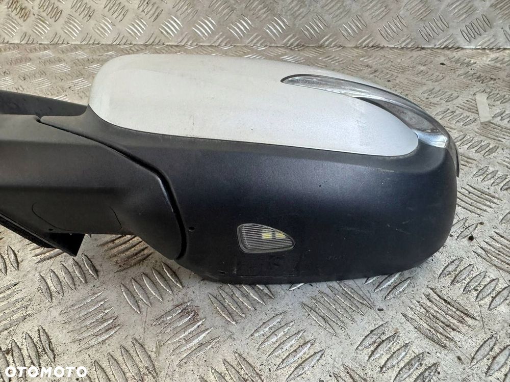 KIA Carens IV 2013-2019 Lusterko lewe 10 PIN 3D europa - 5