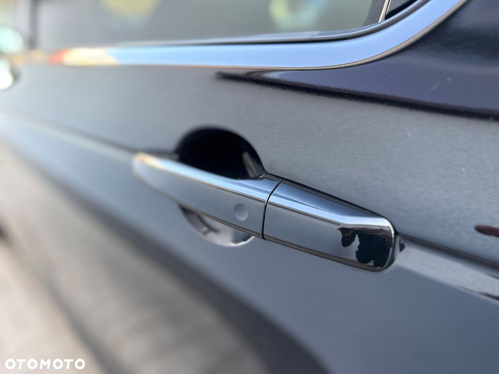 Land Rover Discovery Sport ver-2-0-p200-mhev-hse - 14