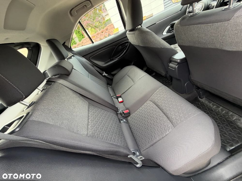 Toyota Yaris Cross Hybrid 1.5 Comfort - 33