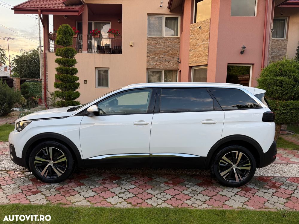Peugeot 5008 - 3