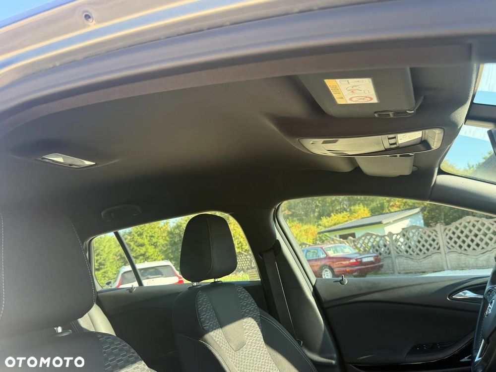 Opel Astra 1.6 T GPF Dynamic S&S - 40