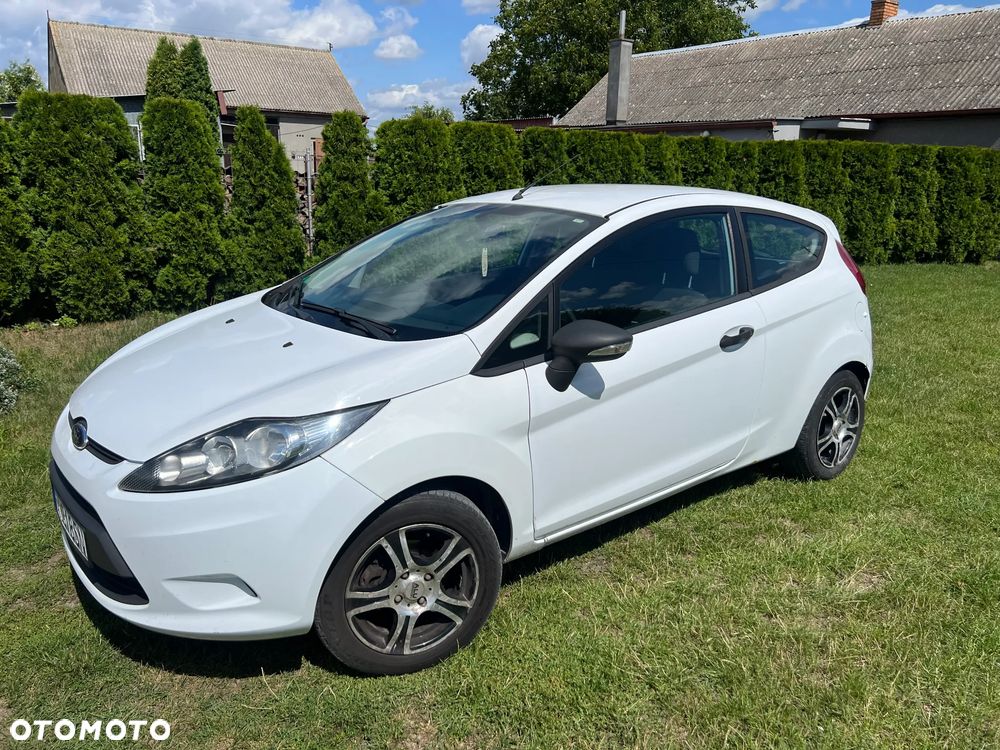 Ford Fiesta 1.4 TDCi Silver X (Ambiente) - 4