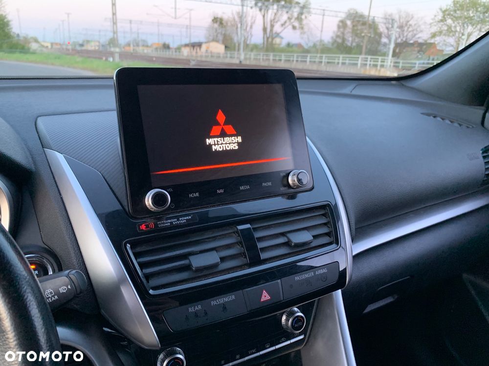 Mitsubishi Eclipse Cross - 23
