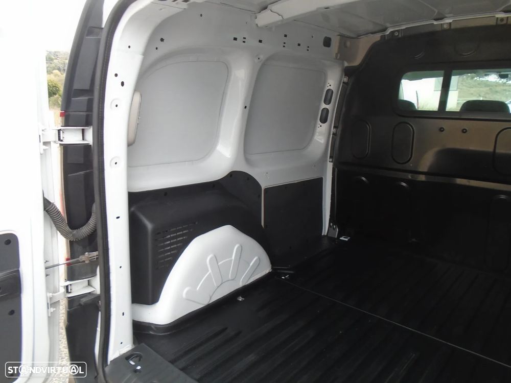 Renault Kangoo 1.5 DCI 3-LUGARES-95 CV-6V- NACIONAL-IVA DEDUTIVEL - 44