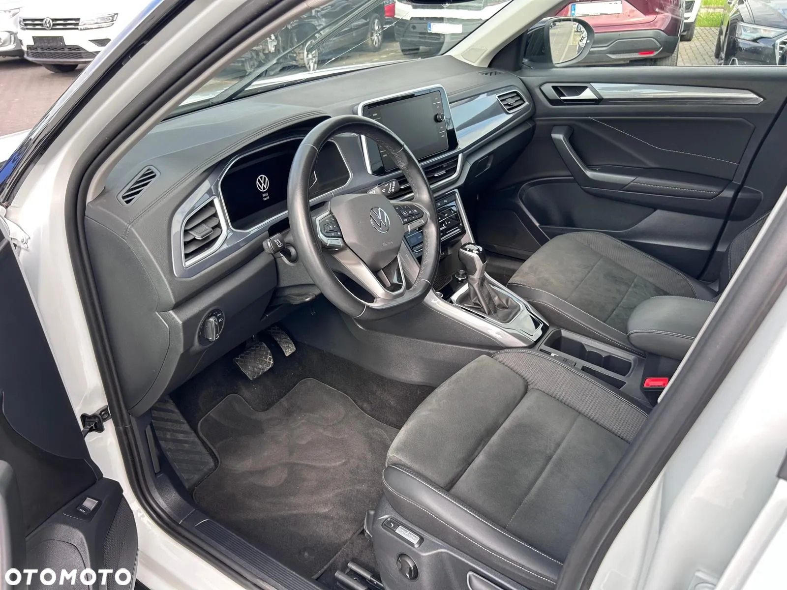 Volkswagen T-Roc 1.5 TSI Style DSG - 12