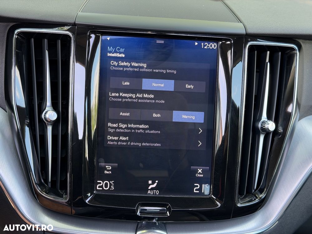 Volvo XC 60 Recharge T8 Twin Engine eAWD Inscription - 30