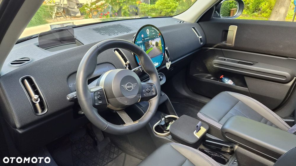 MINI Countryman S ALL4 Favoured Trim - 13