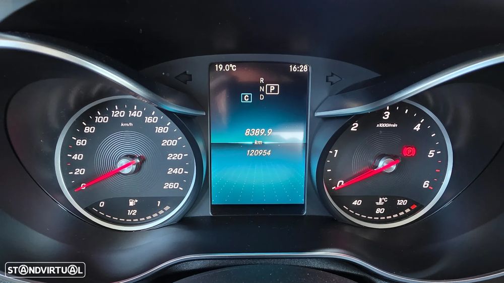 Mercedes-Benz C 300 d 9G-TRONIC Avantgarde - 20