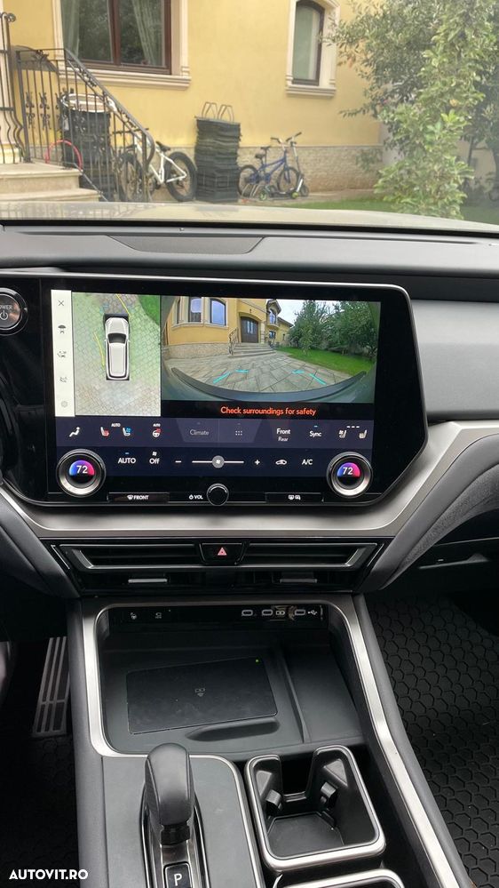 Lexus TX500 H - 6