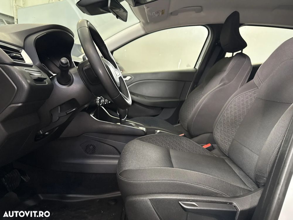 Renault Clio - 21