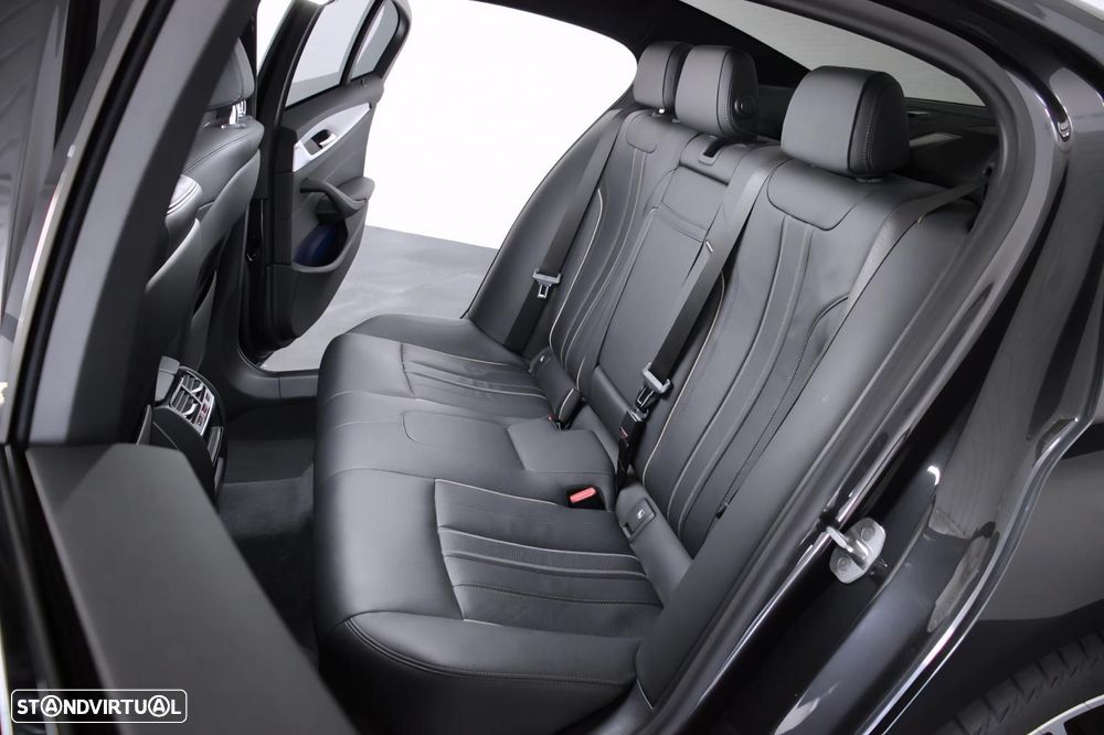 BMW 520 d Pack M Auto - 14