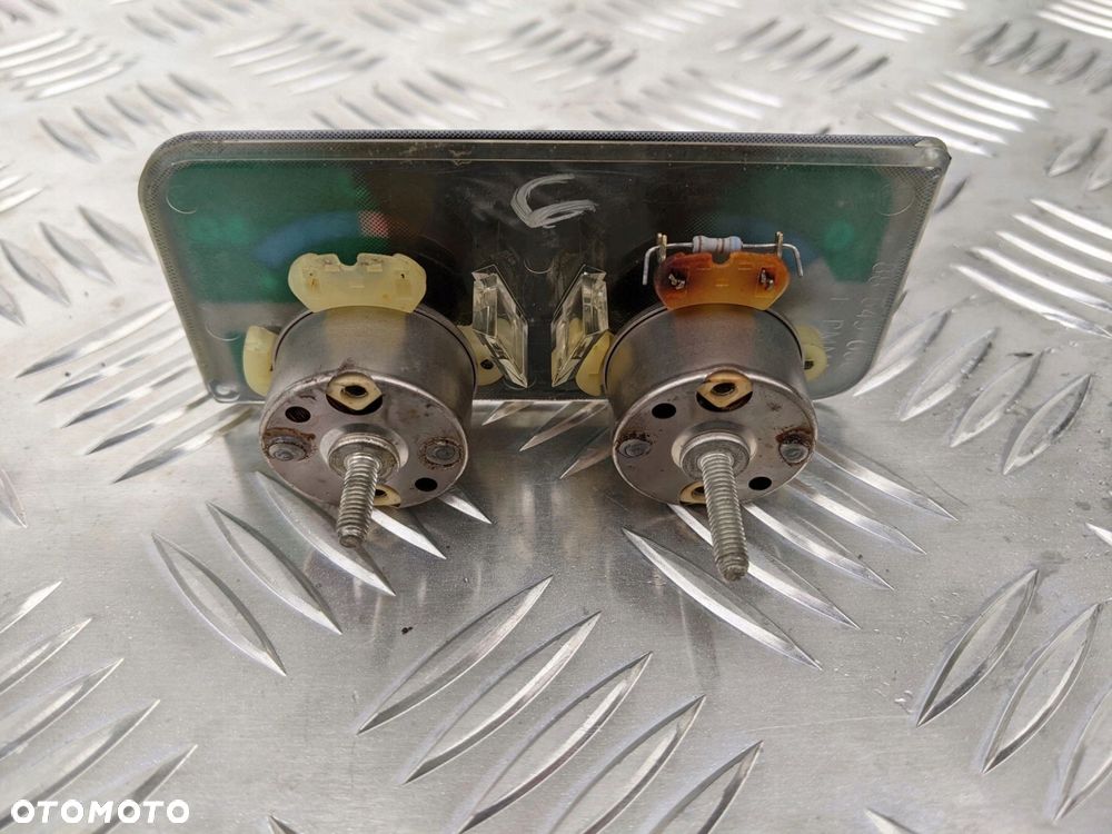 WSKAŹNIK OLEJU I DOŁADOWANIA AKUMULATORA SCANIA 4 - 4