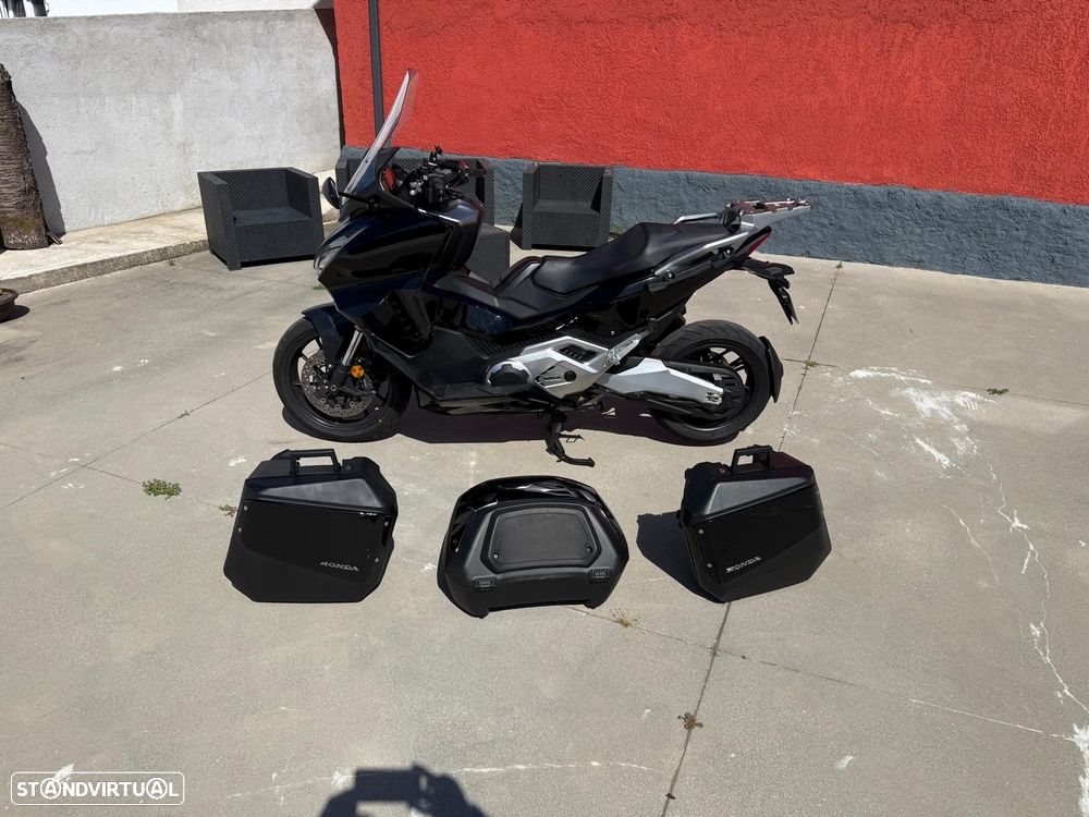 Honda Forza 2022 - 1