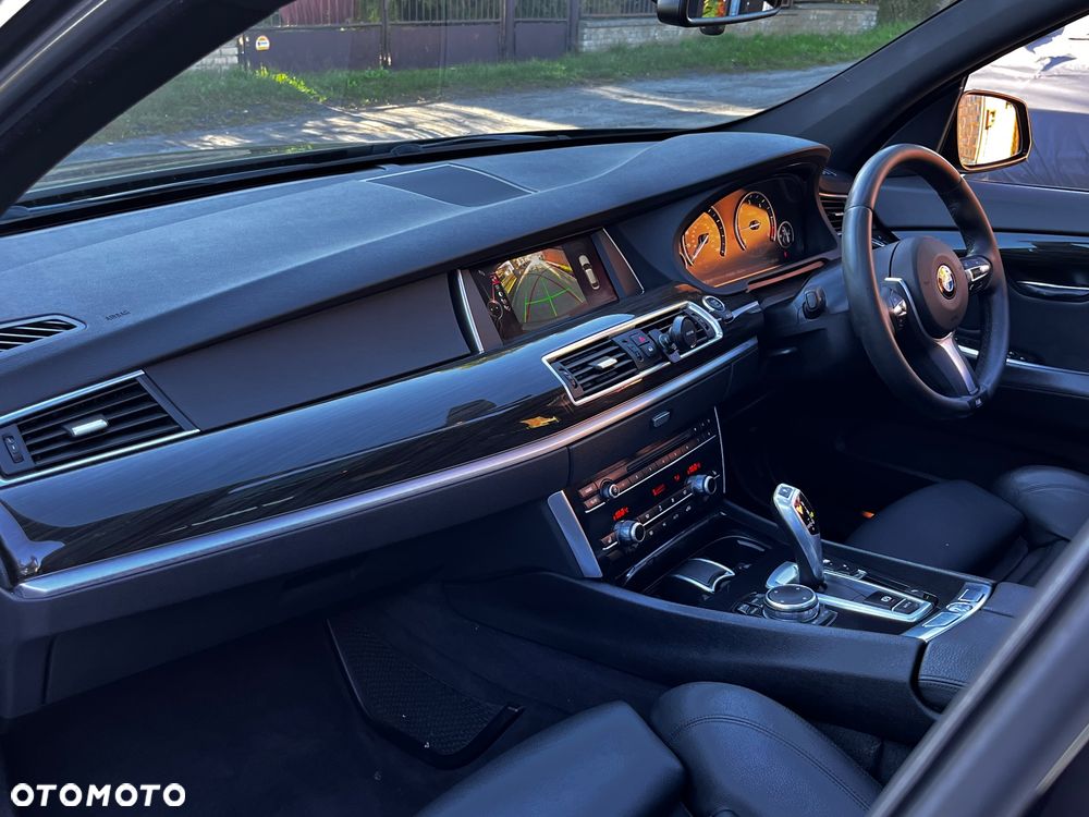 BMW 5GT 520d Gran Turismo - 14
